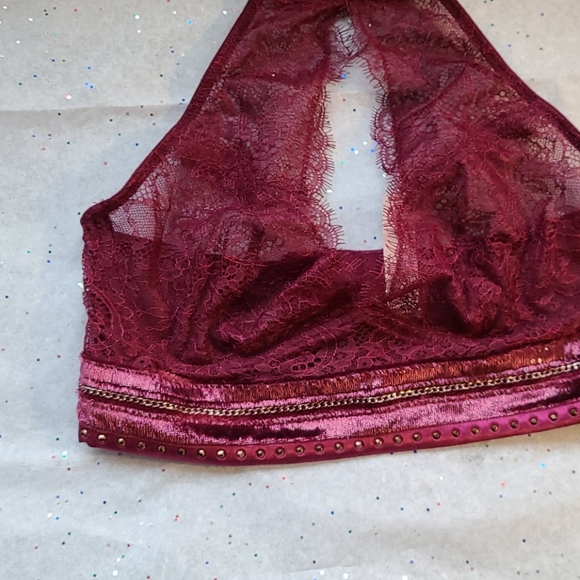 BUY 1 GET 1 FREE VICTORIA SECRET VERY SEXY BRA - Picture 3 of 11